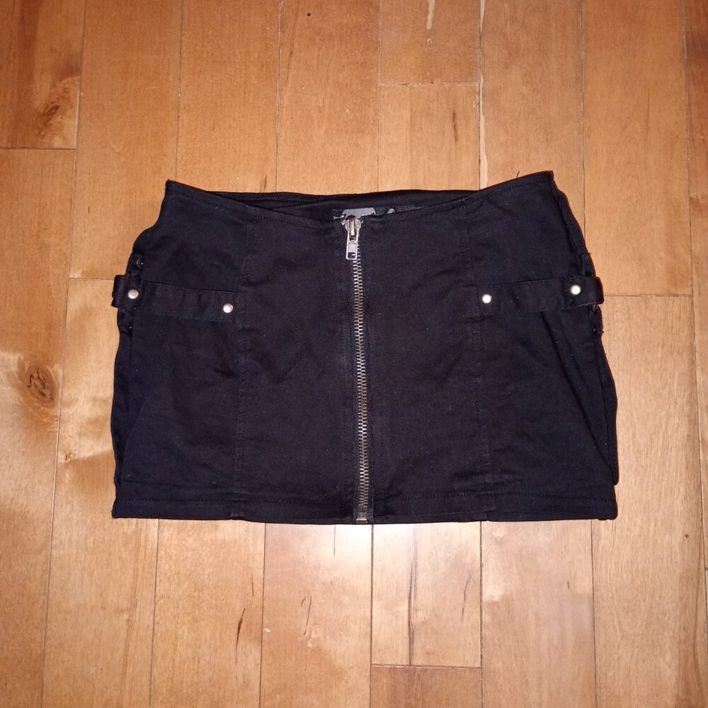 Mini Lip Service skirt